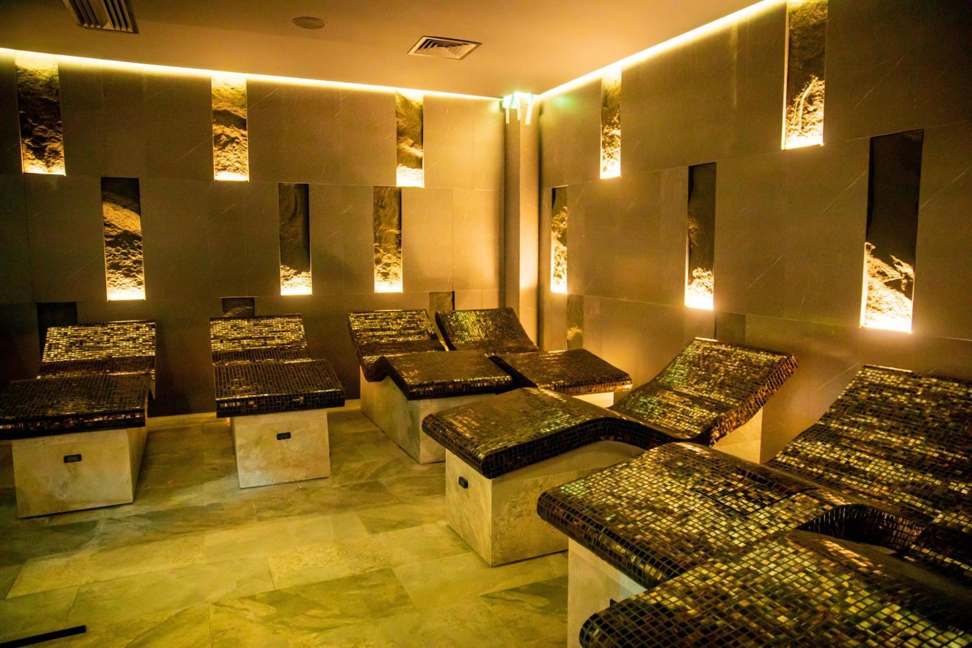 Grand Hotel Bansko - Fitness & Spa Exterior photo